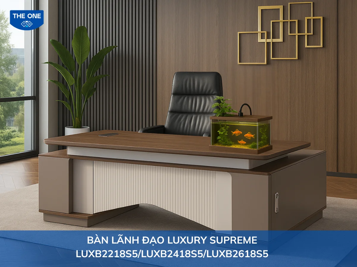  Ánh sáng và cây xanh là hai yếu tố giúp không gian làm việc thêm sinh động.